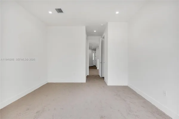 $5,650 | 8037 Northwest 42nd Street, Doral, FL 33166