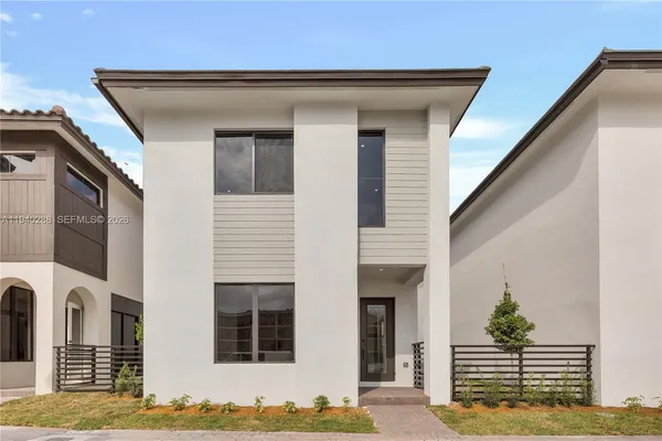 $5,650 | 8037 Northwest 42nd Street, Doral, FL 33166