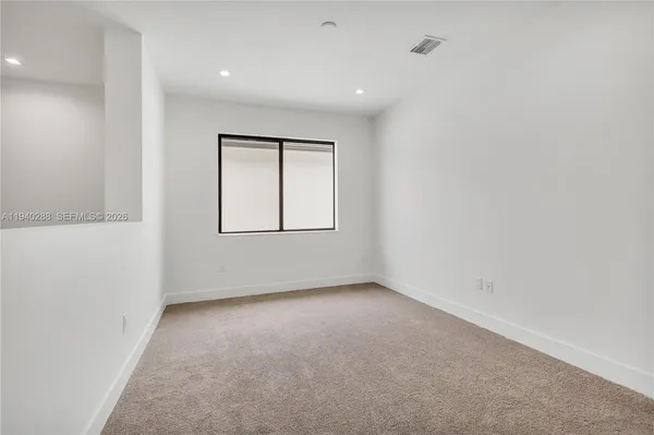 $5,650 | 8037 Northwest 42nd Street, Doral, FL 33166