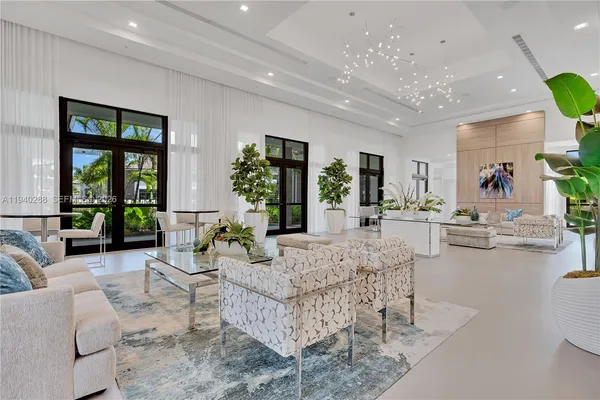 $5,650 | 8037 Northwest 42nd Street, Doral, FL 33166