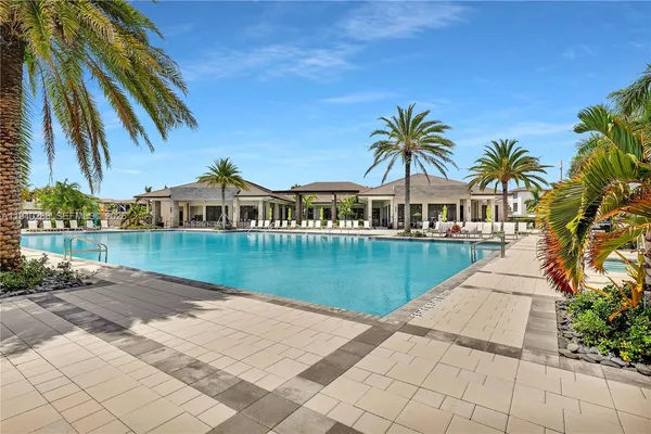$5,650 | 8037 Northwest 42nd Street, Doral, FL 33166