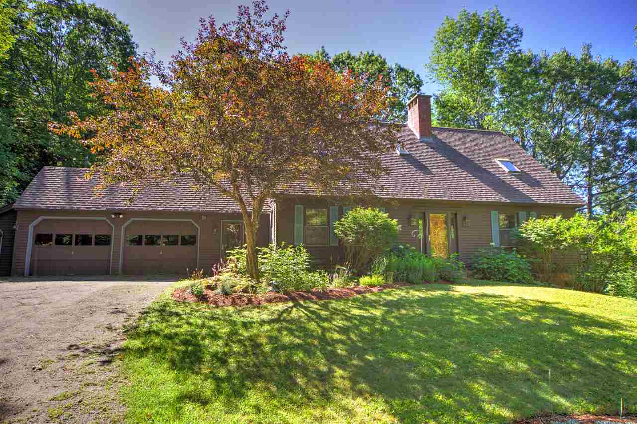 858 Cabot Road Woodstock, VT 05091 - Photo 2 of 34