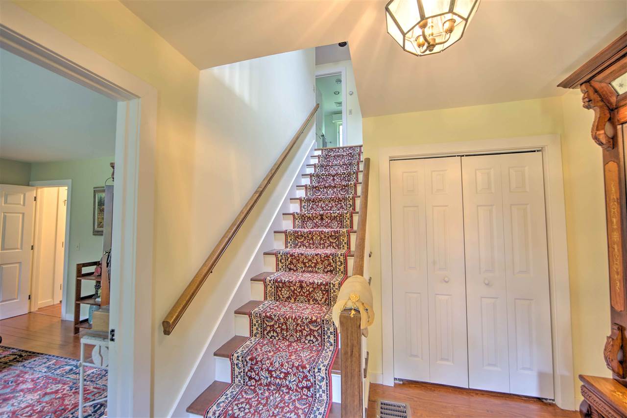 858 Cabot Road Woodstock, VT 05091 - Photo 15 of 34
