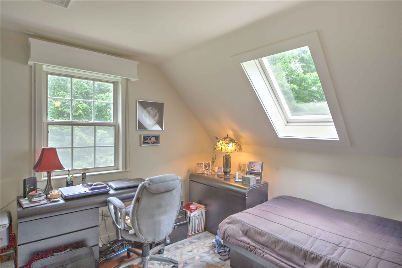 858 Cabot Road Woodstock, VT 05091 - Photo 22 of 34