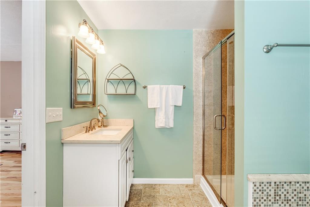 10130 Deer View Point Road Wexford, PA 15090 - Photo 14 of 25 Gallery Image 14