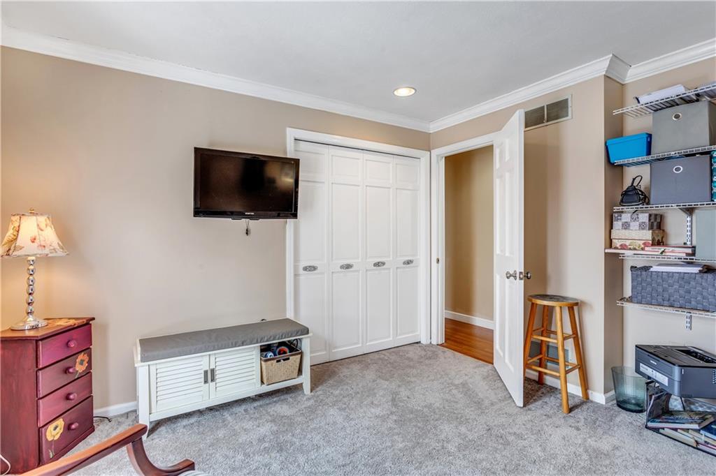 10130 Deer View Point Road Wexford, PA 15090 - Photo 17 of 25 Gallery Image 17