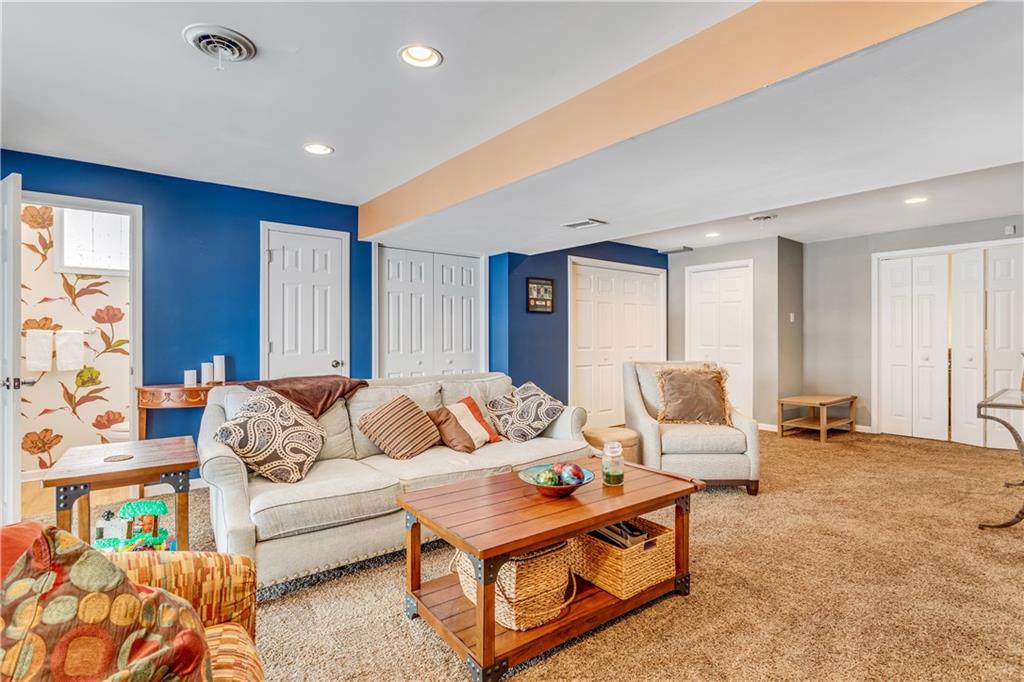 10130 Deer View Point Road Wexford, PA 15090 - Photo 22 of 25 Gallery Image 22