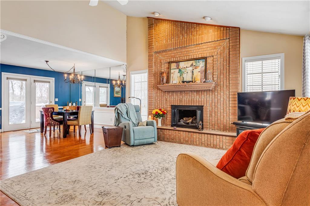 10130 Deer View Point Road Wexford, PA 15090 - Photo 4 of 25 Gallery Image 4