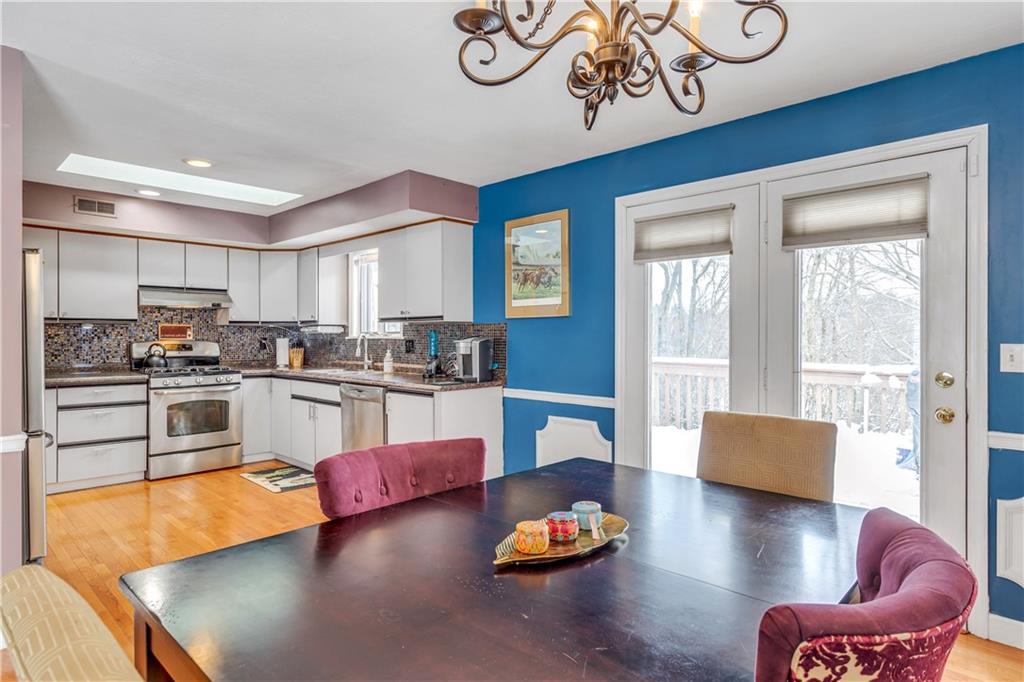 10130 Deer View Point Road Wexford, PA 15090 - Photo 6 of 25 Gallery Image 6