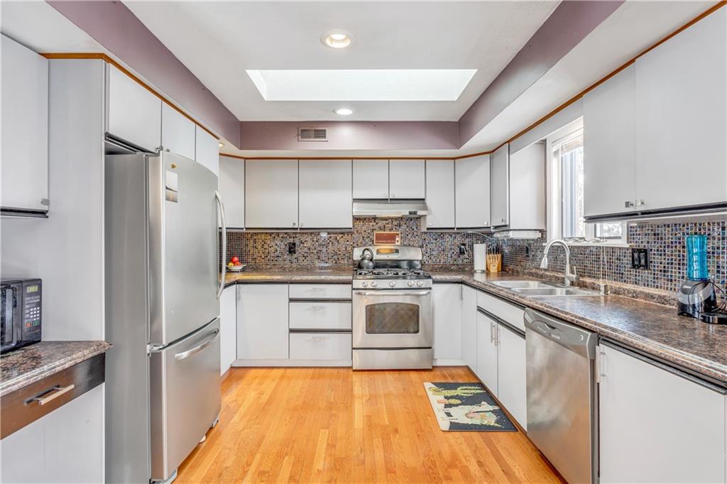 10130 Deer View Point Road Wexford, PA 15090 - Photo 8 of 25 Gallery Image 8