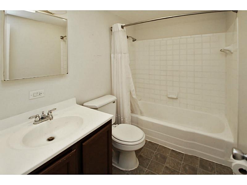 107 Bennett Road Carmel, IN 46032 - Photo 17 of 20 Gallery Image 17