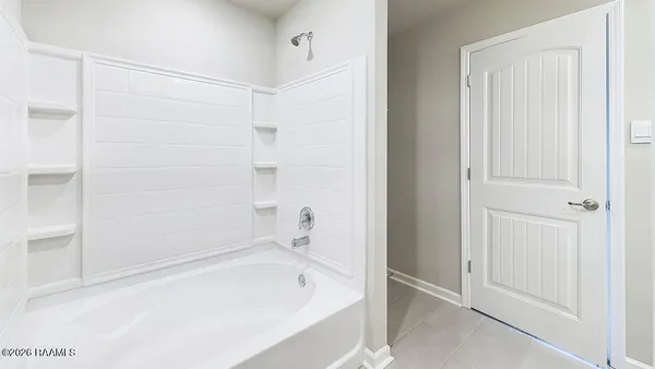 $227,000 | 158 Cottage Cove Drive, Maurice, LA 70555