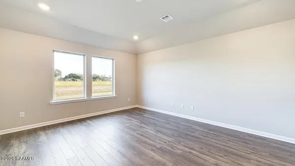 $227,000 | 158 Cottage Cove Drive, Maurice, LA 70555