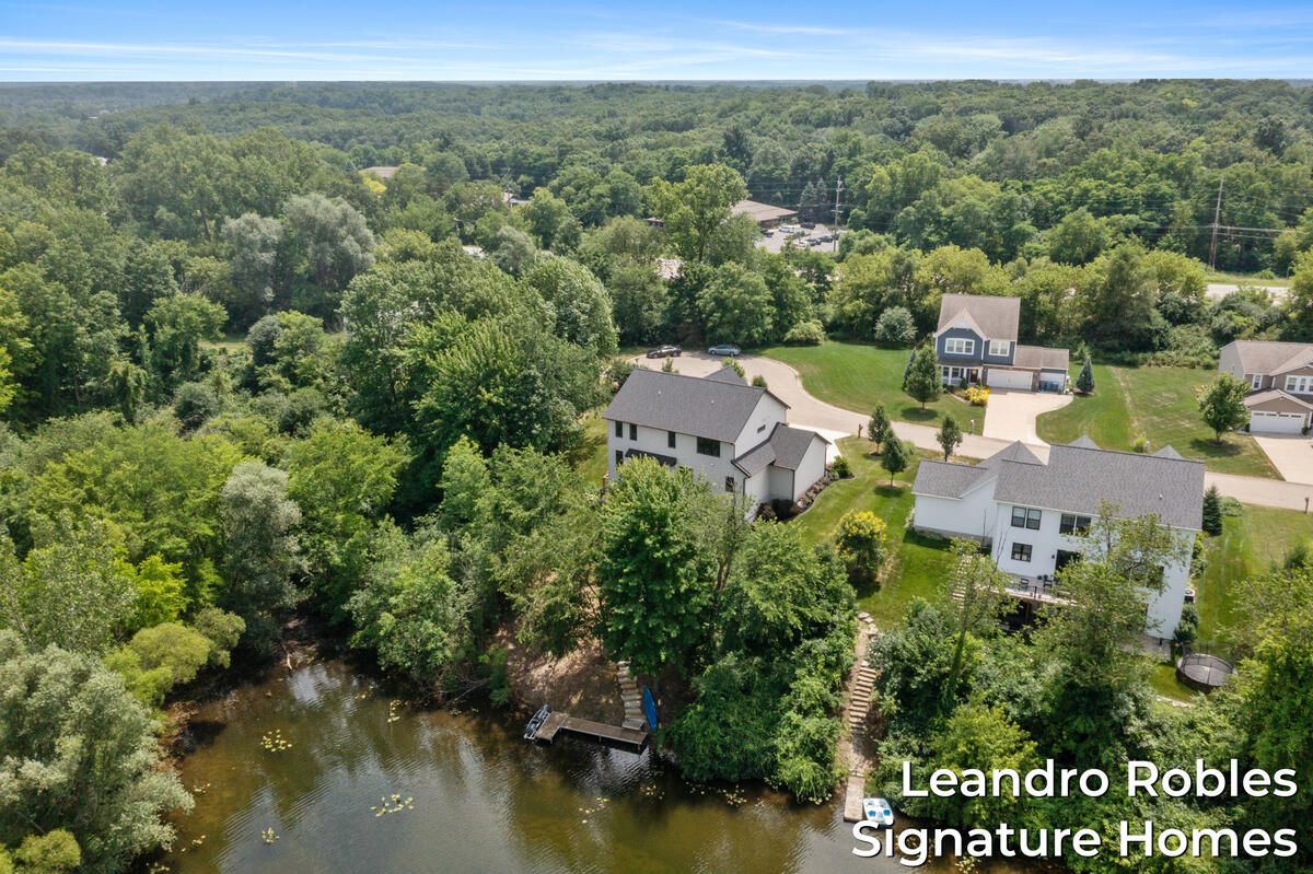 6 Fox Point Court Ada, MI 49301 - Photo 63 of 85 6-Fox-Point_207