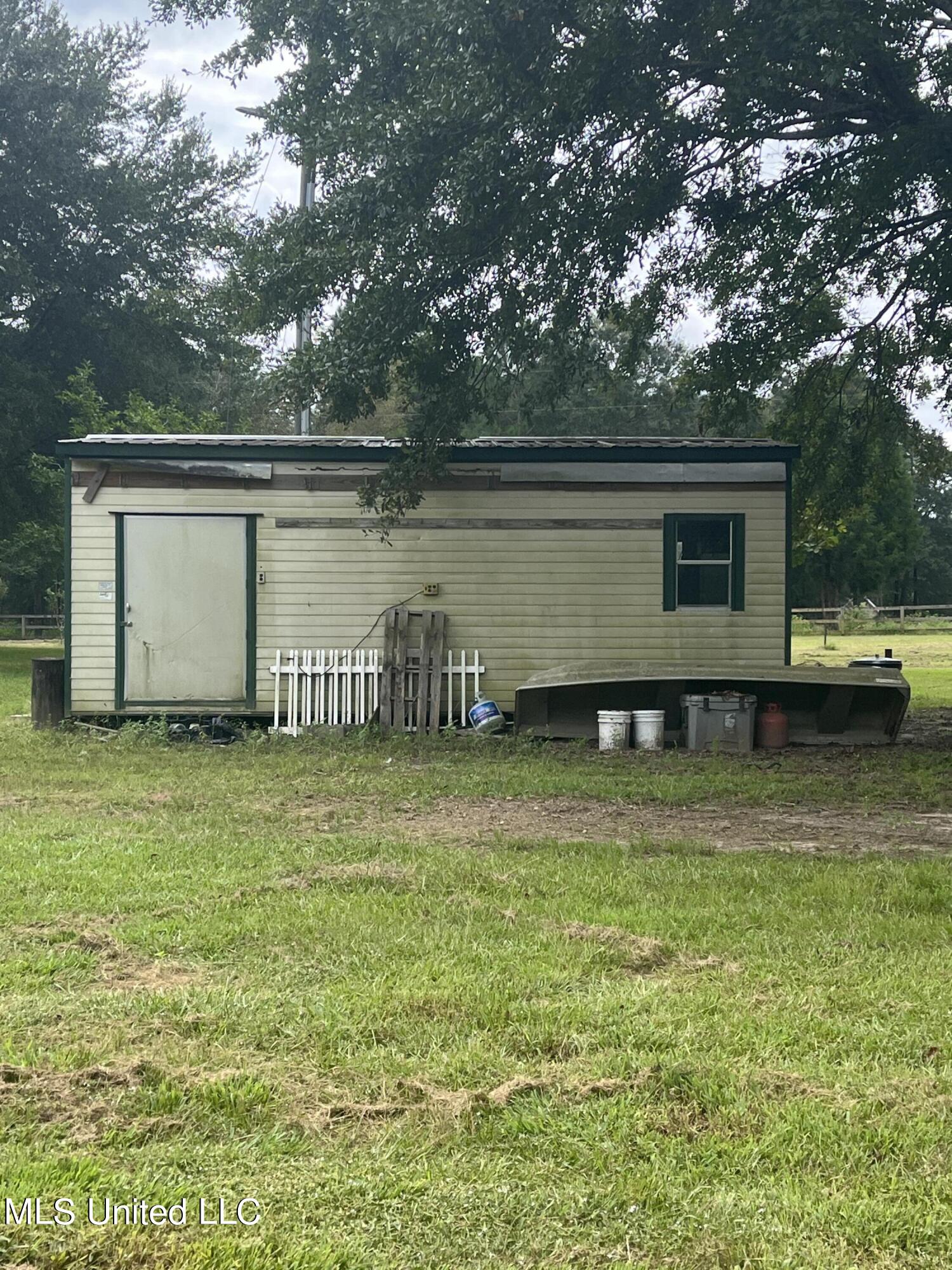 615 Clark Batson Road Perkinston, MS 39573 - Photo 26 of 65 1B96663B-3615-465B-89DD-75E090C0936C