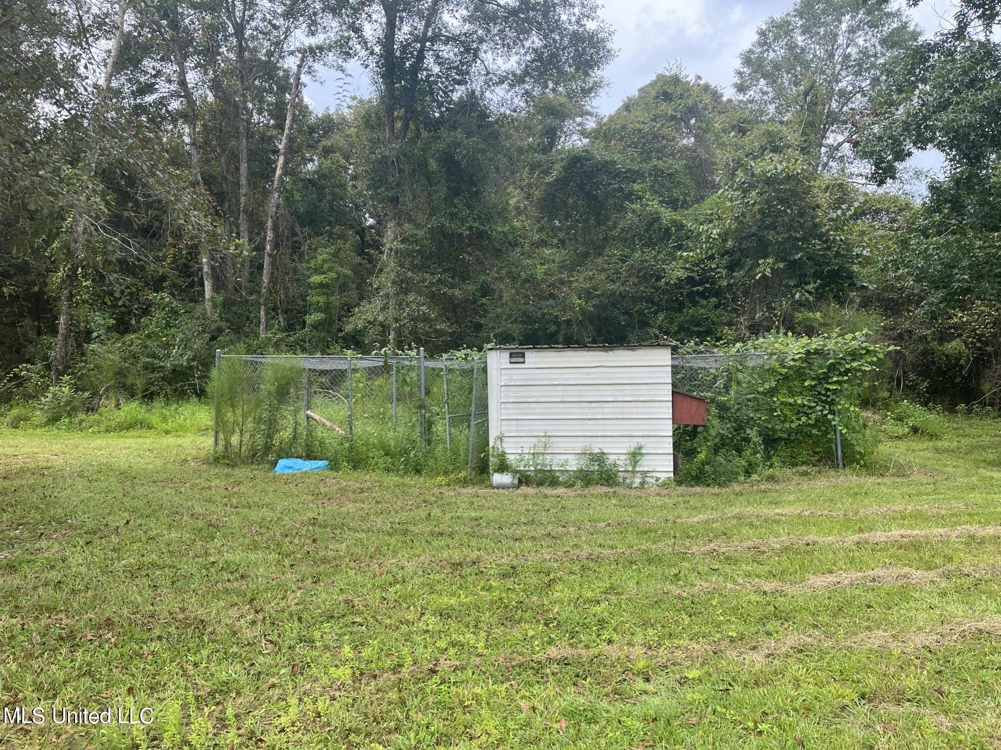 615 Clark Batson Road Perkinston, MS 39573 - Photo 29 of 65 C27B4341-22D1-4EA0-B919-D566BE8D1B8C
