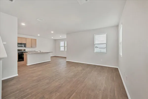 $2,000 | 116 Honeybee Lane, Elgin, TX 78621