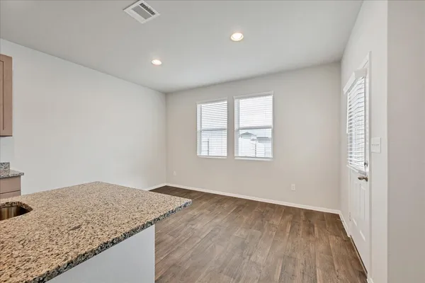 $2,000 | 116 Honeybee Lane, Elgin, TX 78621