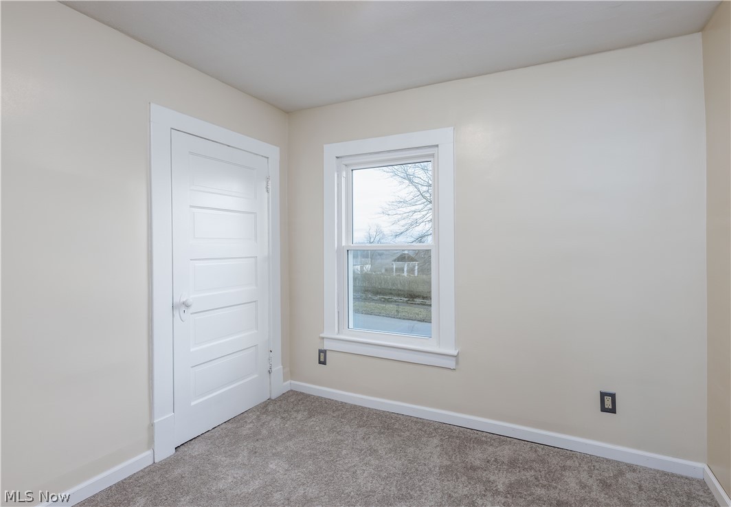 1803 Creston Road Cambridge, OH 43725 - Photo 10 of 19 Bedroom #2