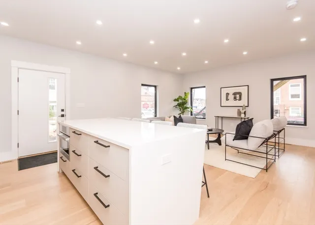 $1,099,900 | 15 Alder Street, Unit 1, Waltham, MA 02453