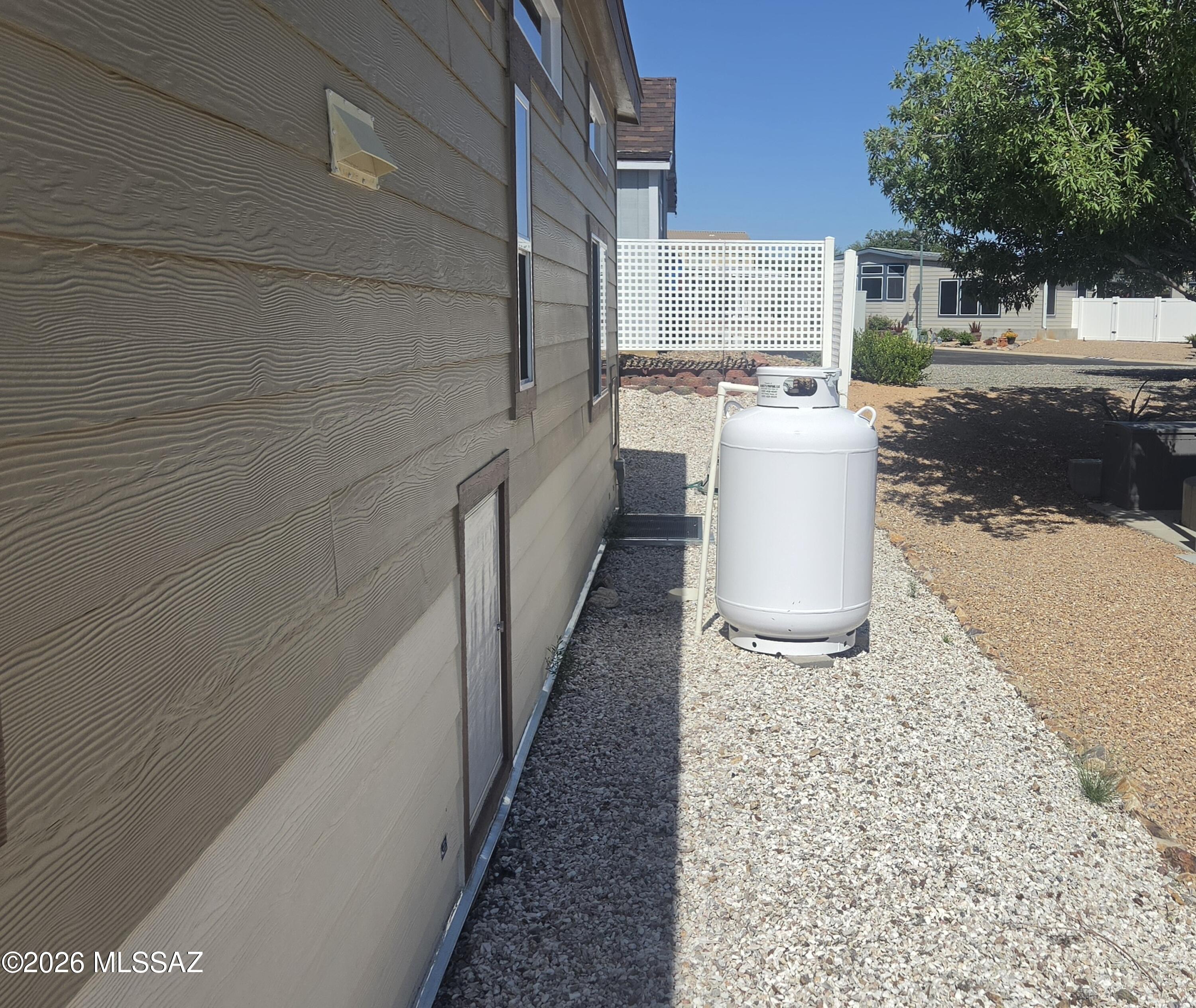 Side yard 1