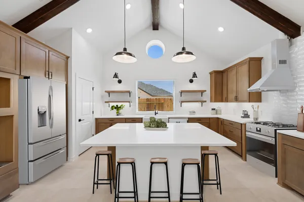 $411,269 | 29411 Meadowcreek Hl Drive, Waller, TX 77484