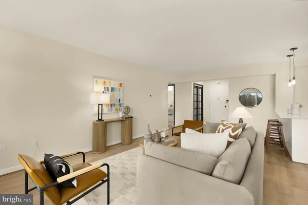 $359,000 | 4201 Cathedral Avenue Northwest, Unit 1009E, Washington, DC 20016