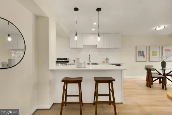 $359,000 | 4201 Cathedral Avenue Northwest, Unit 1009E, Washington, DC 20016