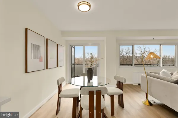 $359,000 | 4201 Cathedral Avenue Northwest, Unit 1009E, Washington, DC 20016