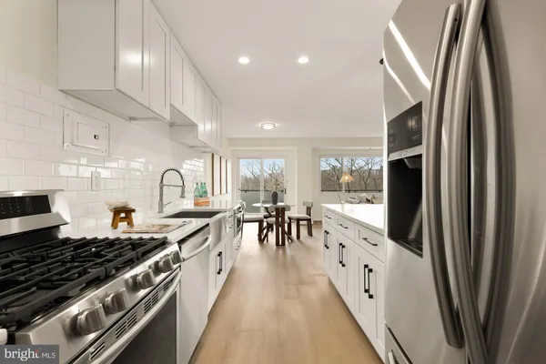 $359,000 | 4201 Cathedral Avenue Northwest, Unit 1009E, Washington, DC 20016