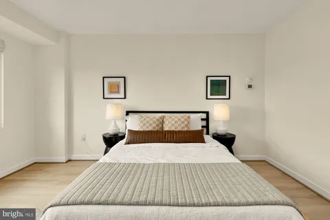 $379,000 | 4201 Cathedral Avenue Northwest, Unit 1009E, Washington, DC 20016