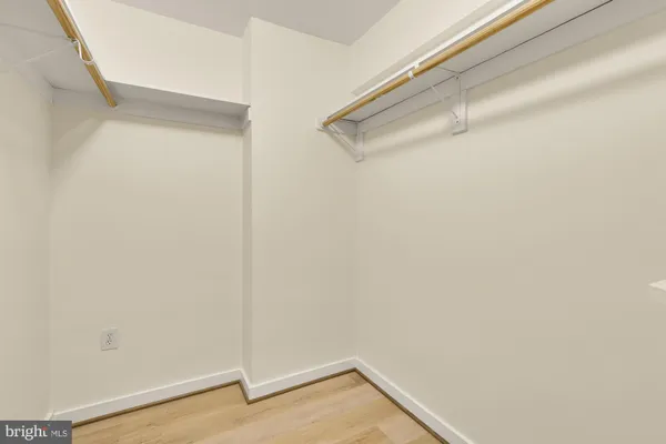 $359,000 | 4201 Cathedral Avenue Northwest, Unit 1009E, Washington, DC 20016