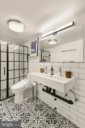 $359,000 | 4201 Cathedral Avenue Northwest, Unit 1009E, Washington, DC 20016