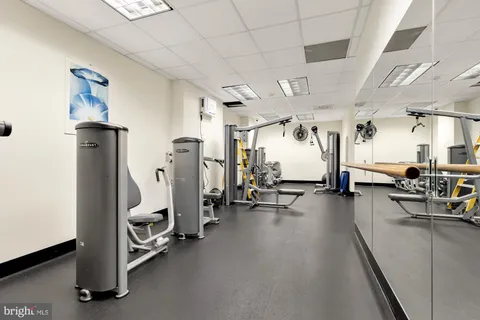 $379,000 | 4201 Cathedral Avenue Northwest, Unit 1009E, Washington, DC 20016