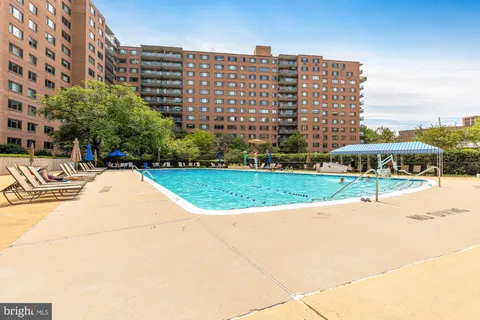 $379,000 | 4201 Cathedral Avenue Northwest, Unit 1009E, Washington, DC 20016