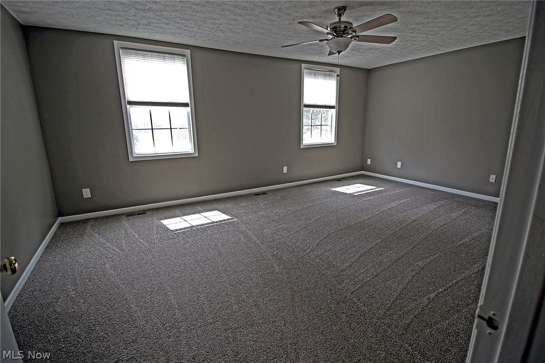 2087 South Hametown Road Akron, OH 44321 - Photo 15 of 27