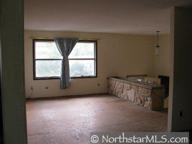 615 Northern Heights Drive Northeast Rochester, MN 55906 - Photo 4 of 7 Gallery Image 4