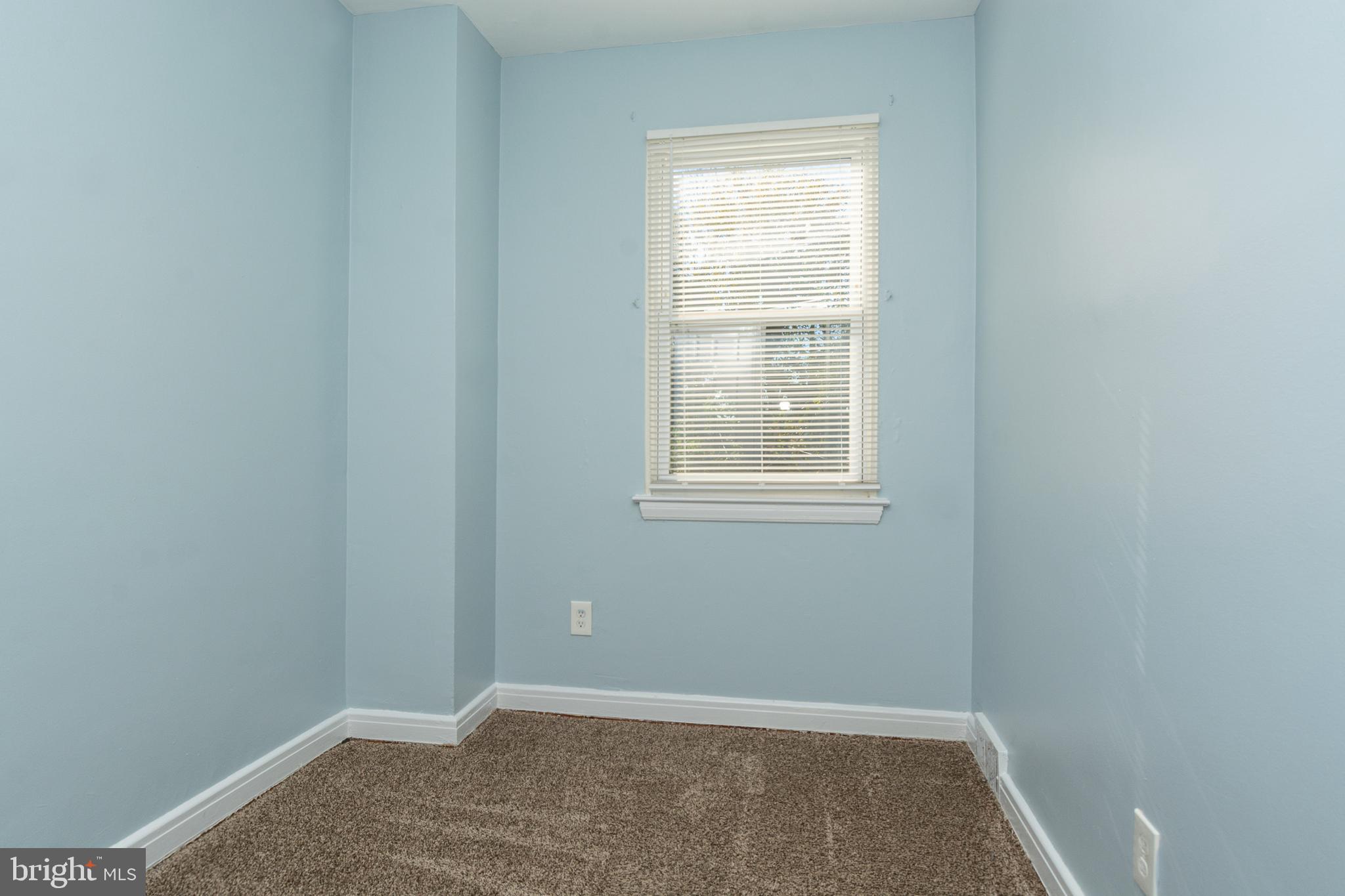 106 Hillvale Road Baltimore, MD 21229 - Photo 17 of 33 Gallery Image 17