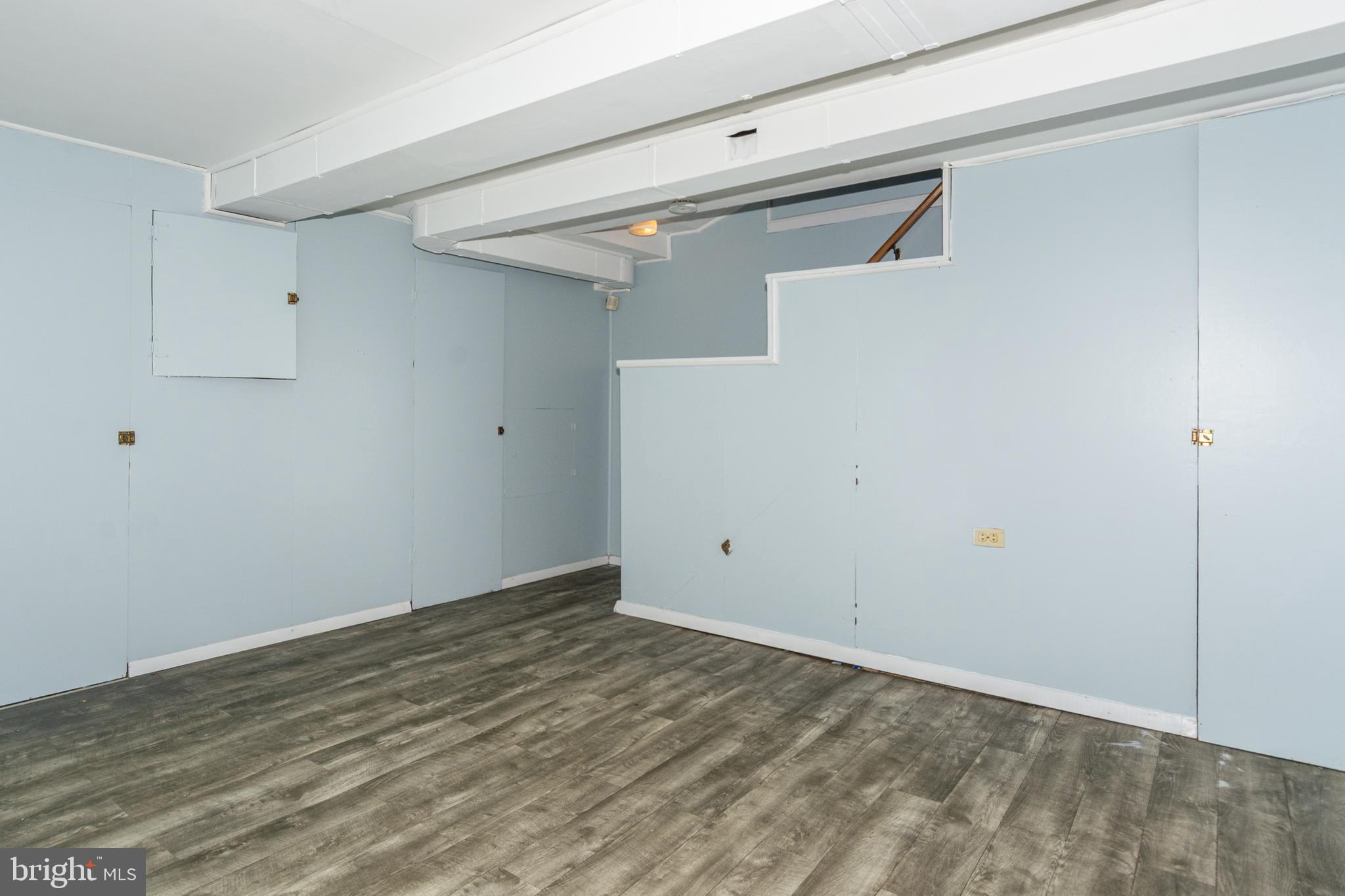 106 Hillvale Road Baltimore, MD 21229 - Photo 24 of 33 Gallery Image 24