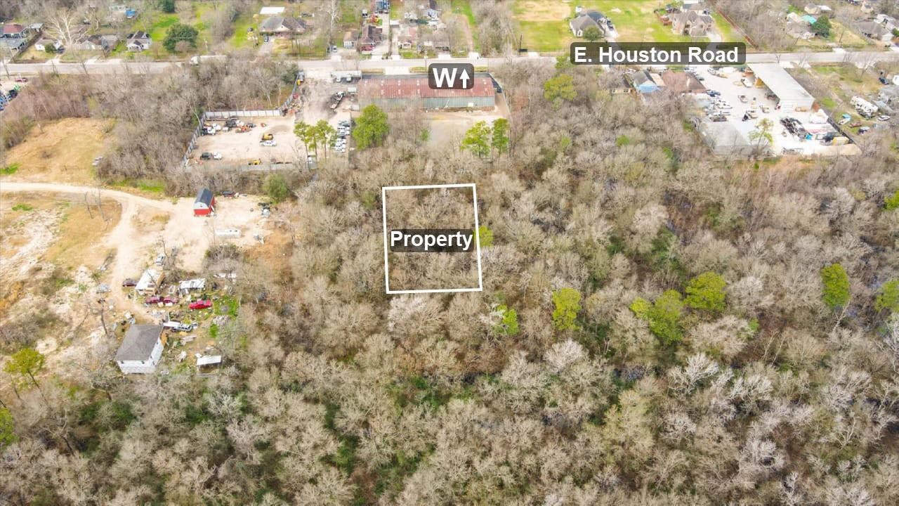 Tbd Balfour Street Houston, TX 77028 - Photo 5 of 12 a sign that is on a brick wall