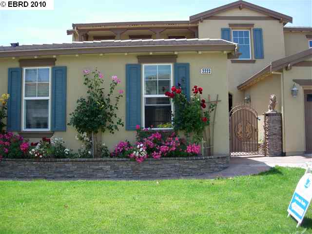 2223 Rosemount Lane San Ramon, CA 94582 - Photo 1 of 1 a front view of house with yard