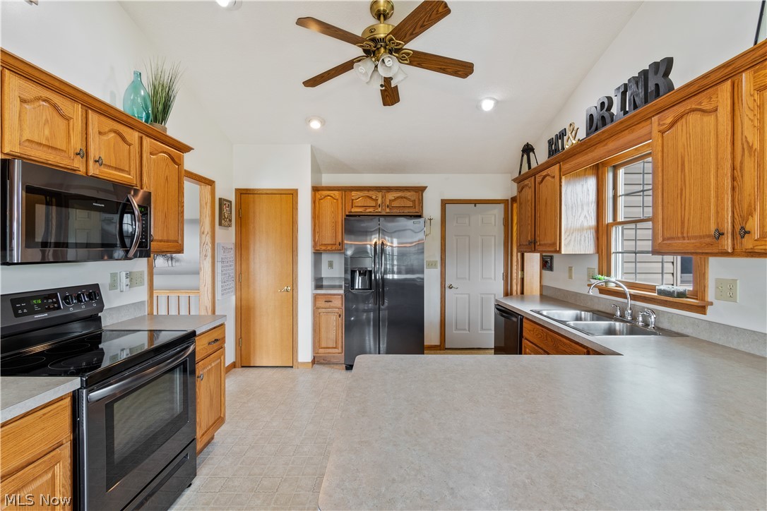 1550 Bell Road Wooster, OH 44691 - Photo 10 of 32 Gallery Image 10