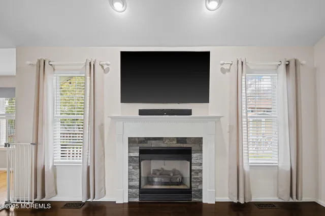 $3,250 | 148 Mizzen Avenue, Manahawkin, NJ 08050