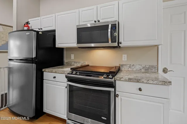 $3,250 | 148 Mizzen Avenue, Manahawkin, NJ 08050