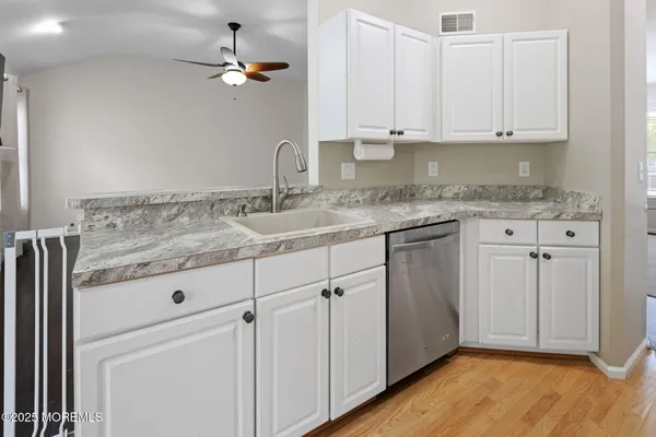 $3,250 | 148 Mizzen Avenue, Manahawkin, NJ 08050