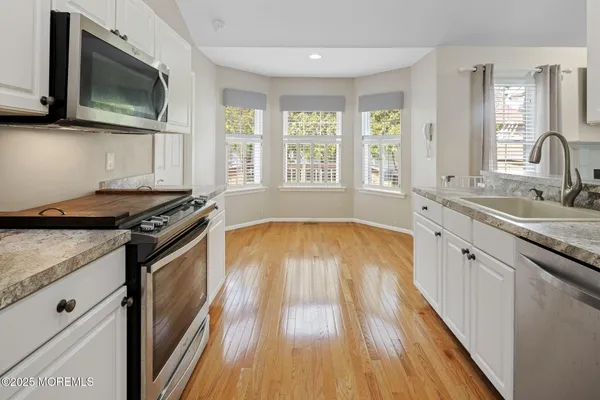 $3,250 | 148 Mizzen Avenue, Manahawkin, NJ 08050