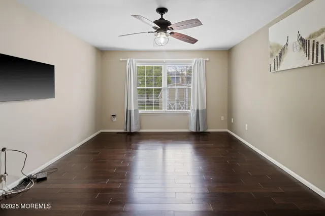 $3,250 | 148 Mizzen Avenue, Manahawkin, NJ 08050