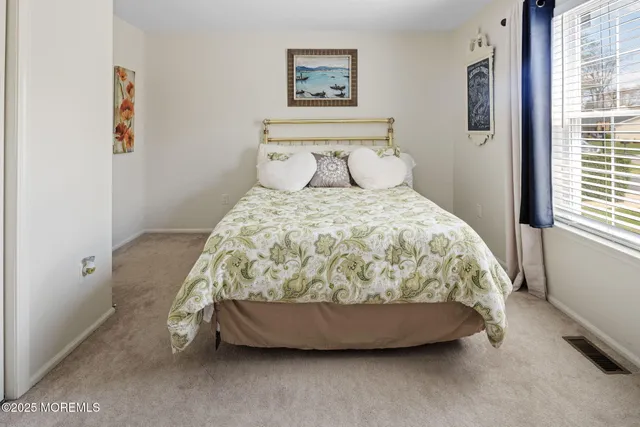 $3,250 | 148 Mizzen Avenue, Manahawkin, NJ 08050