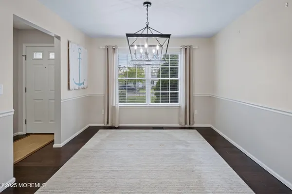 $3,250 | 148 Mizzen Avenue, Manahawkin, NJ 08050