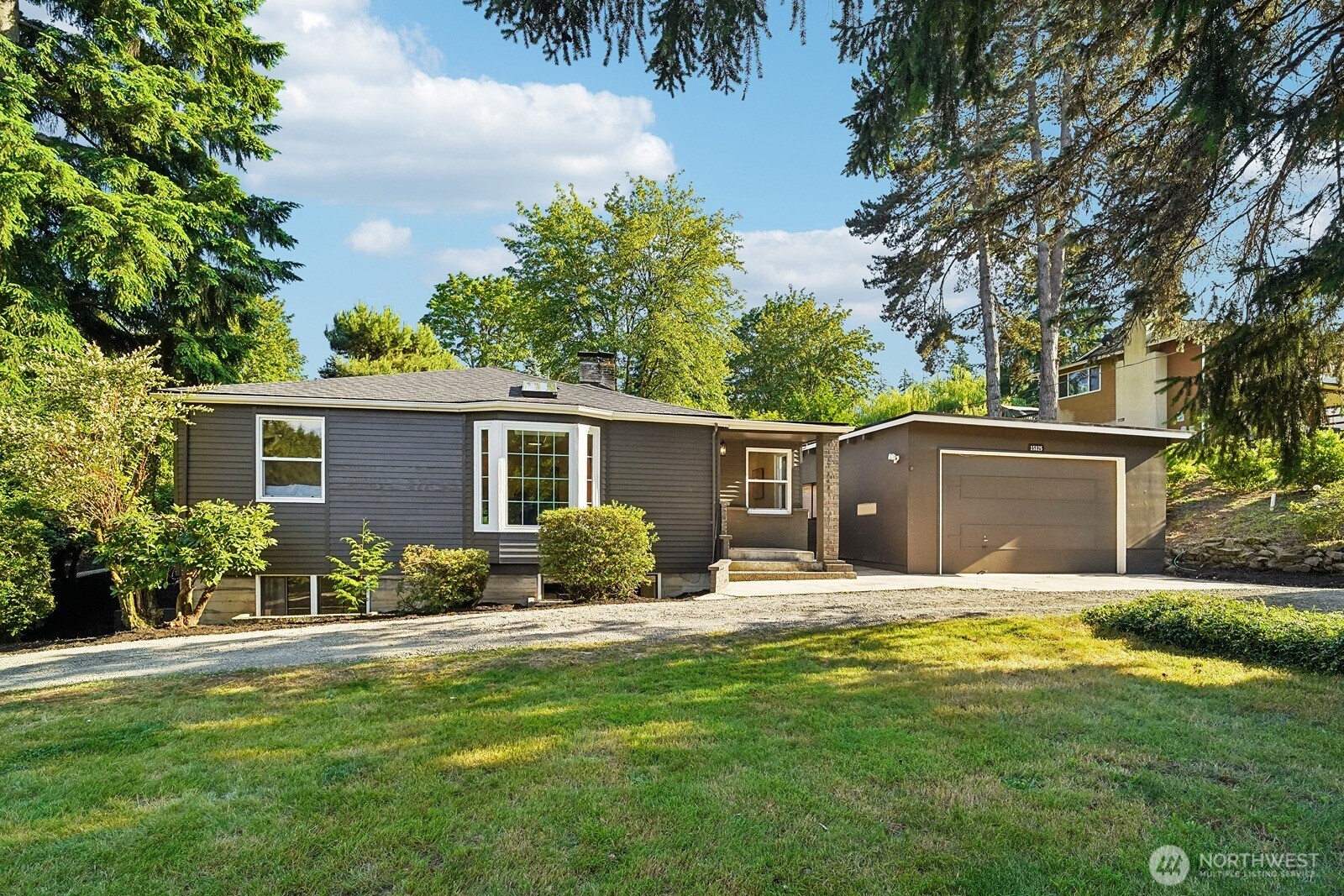 15825 Southeast 116th Street Renton, WA 98059 - Photo 1 of 38 Gallery Image 1